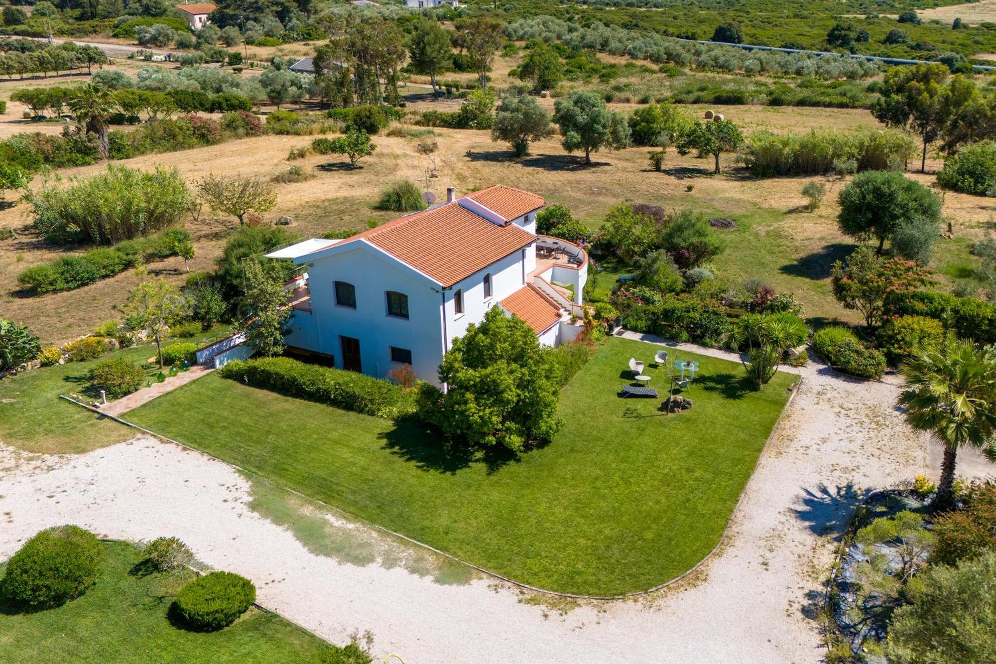 Sardinia Re - Villa Fioretta Flowers Apartments Olmedo Exterior photo
